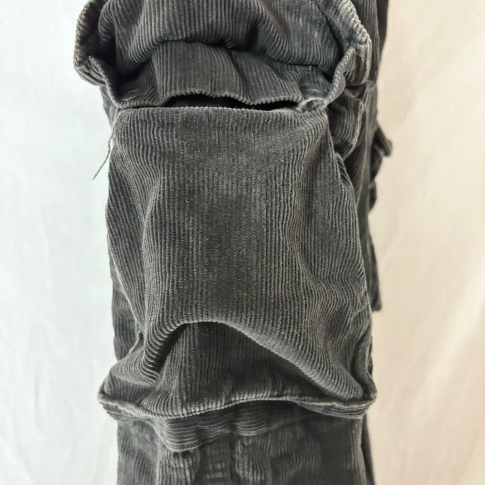 Vintage GAP Kids Dark Gray Cargo cordoroy Pants
